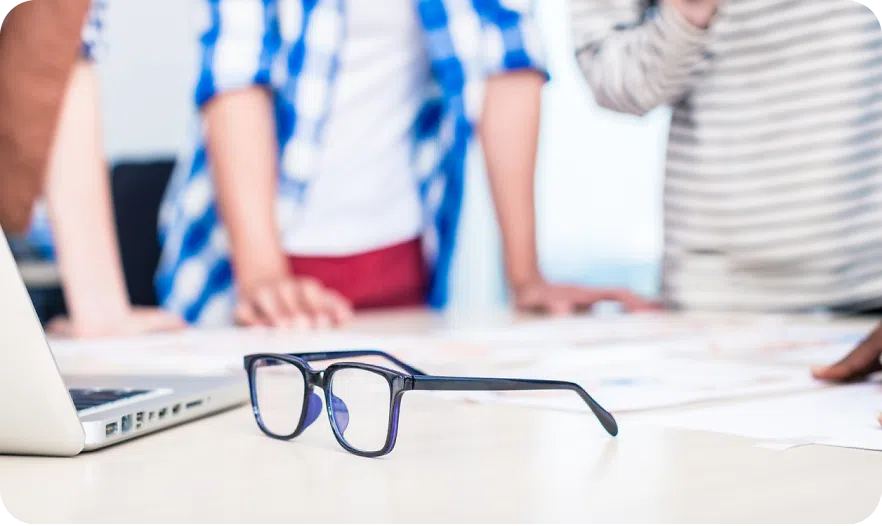Team work but focus on glasses on the table